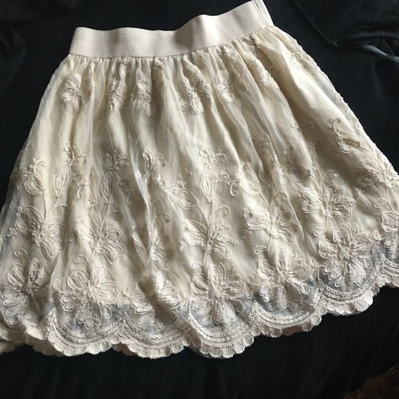 Forever 32 Dresses & Skirts - forever 21 Skirt